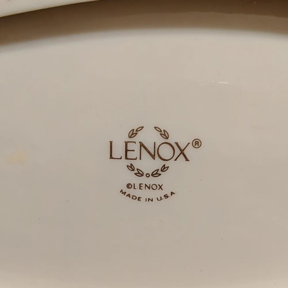 Lenox oval bowl / candy dish
